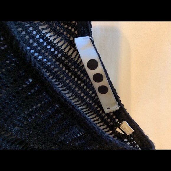 3 Dot black tank - Picture 2 of 4